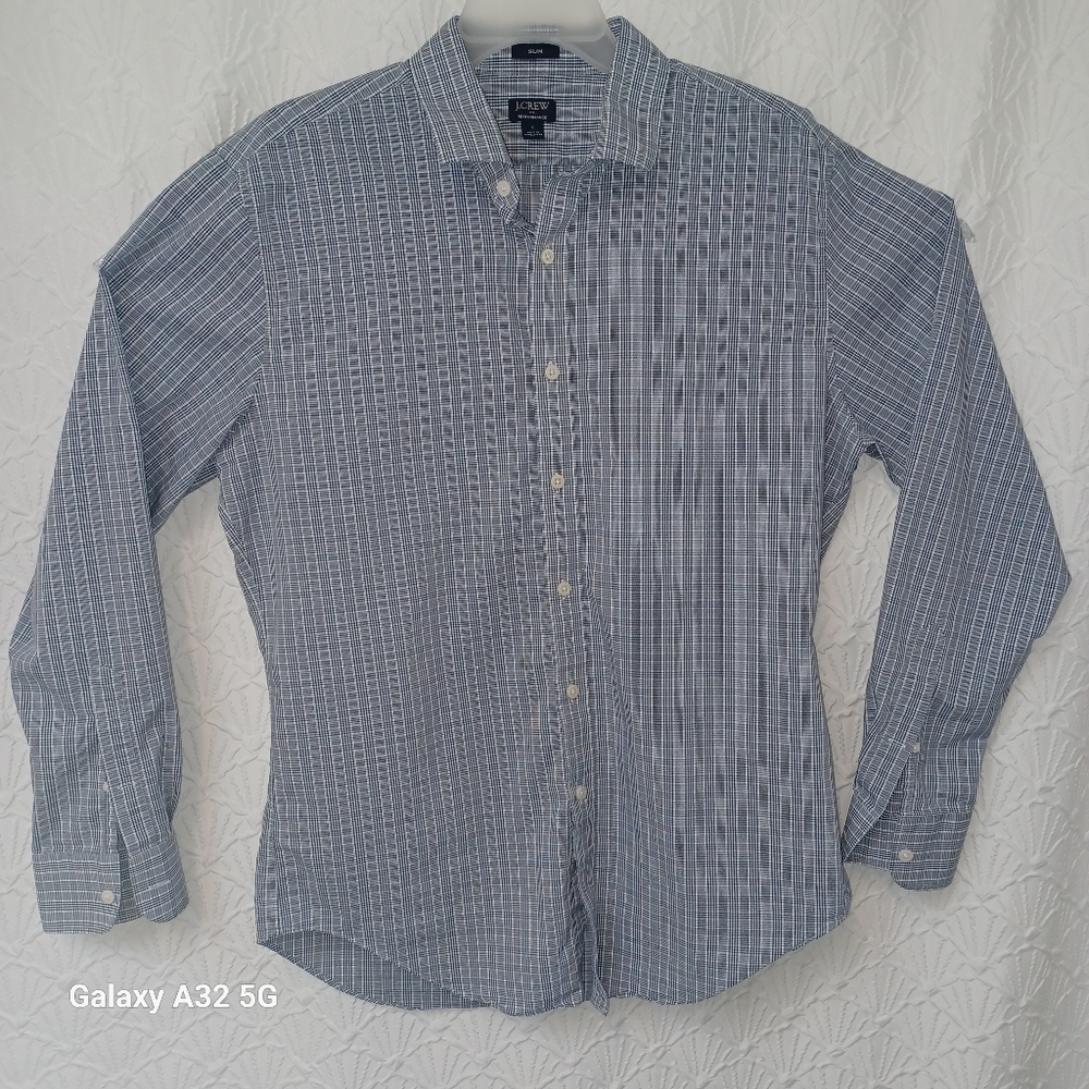 J. Crew Men's Size L  Gray Patterned Button Down Shirt